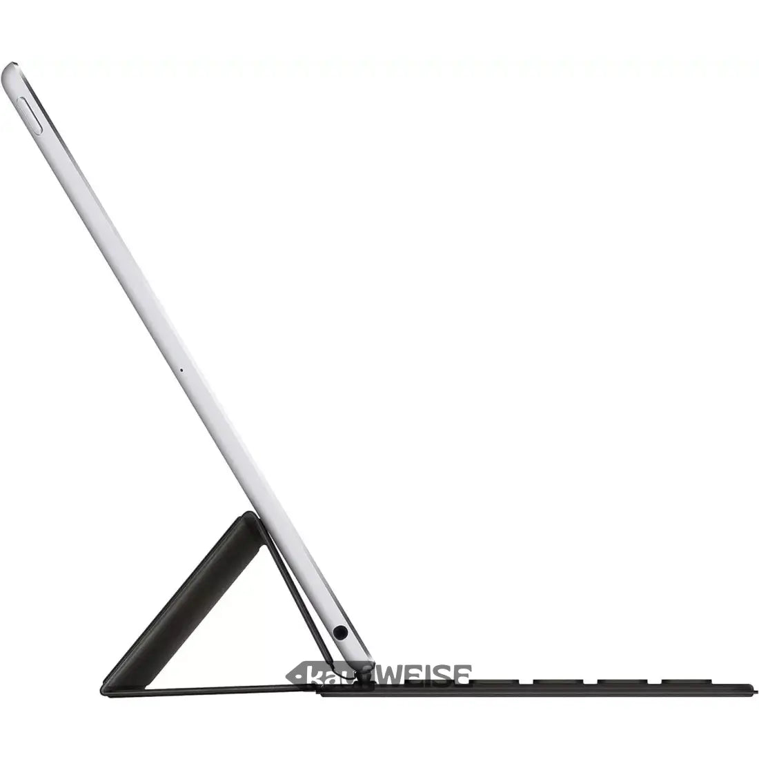 Weiße Tablet mit schwarzer Tastaturhülle für iPad Apple Smart Keyboard QWERTZ